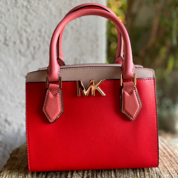 MICHAEL Michael Kors Handbags - Micheal Kors Purse